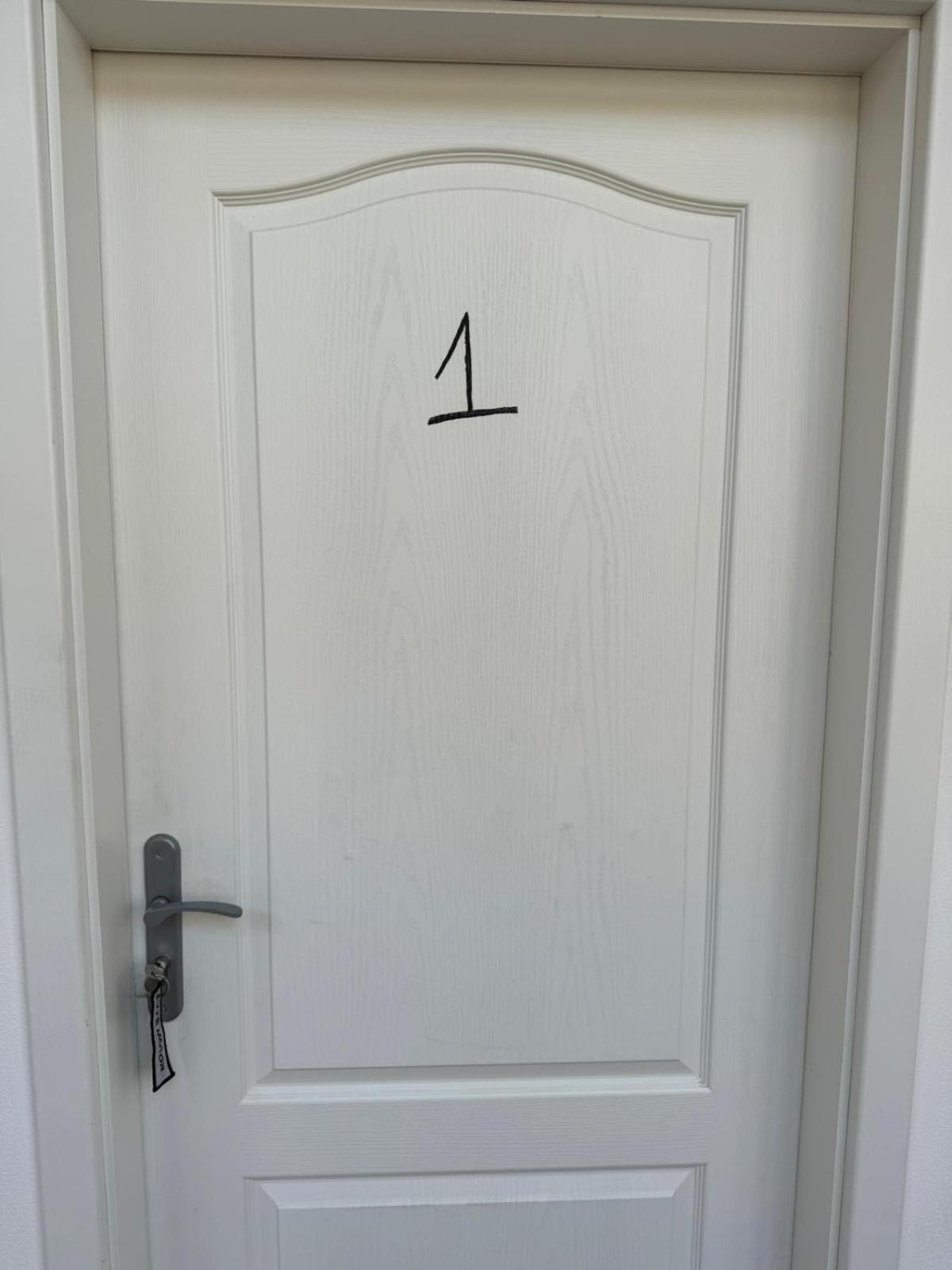 Central Plaza Mini Apartment 1 Bruck an der Leitha Εξωτερικό φωτογραφία